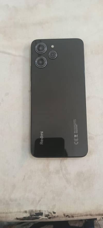 Realme 12 8+8 256 GB 10 by 10 lush condition