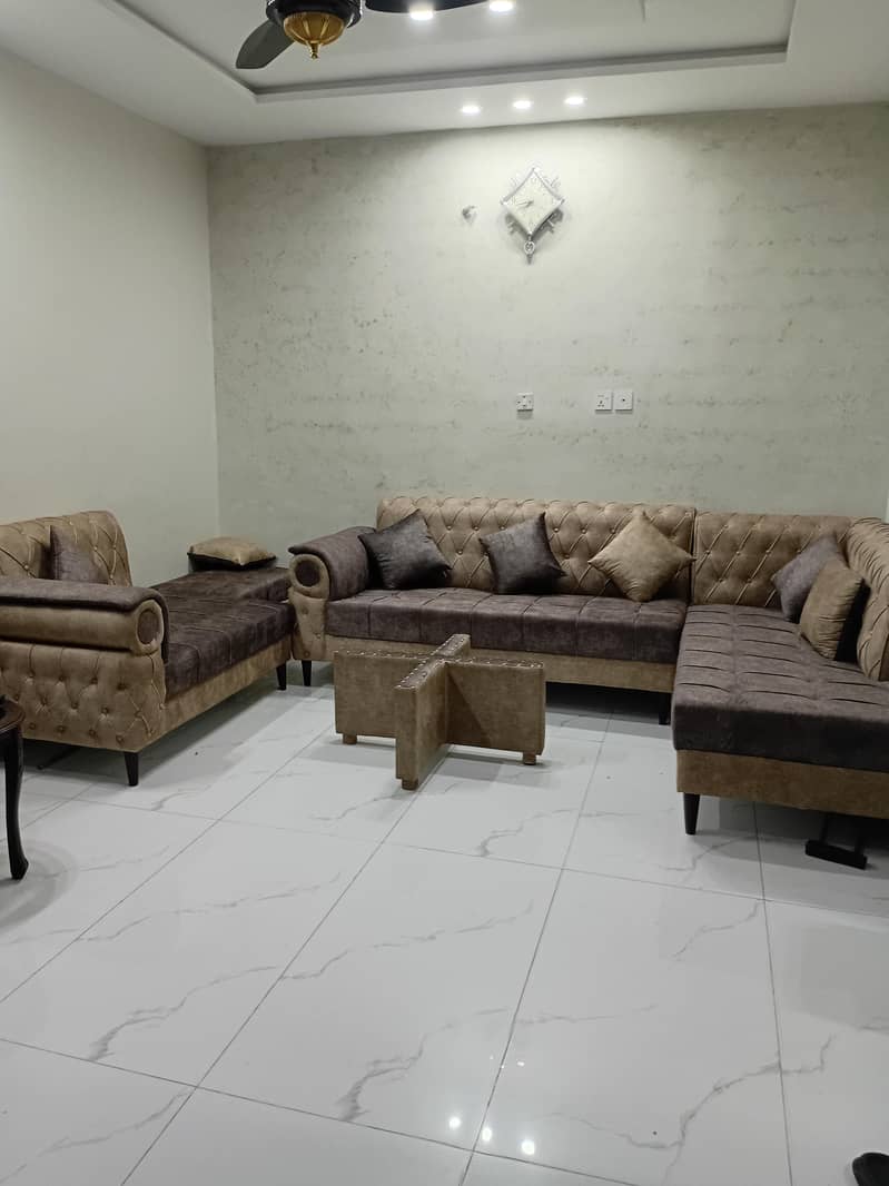 Sofa set 0