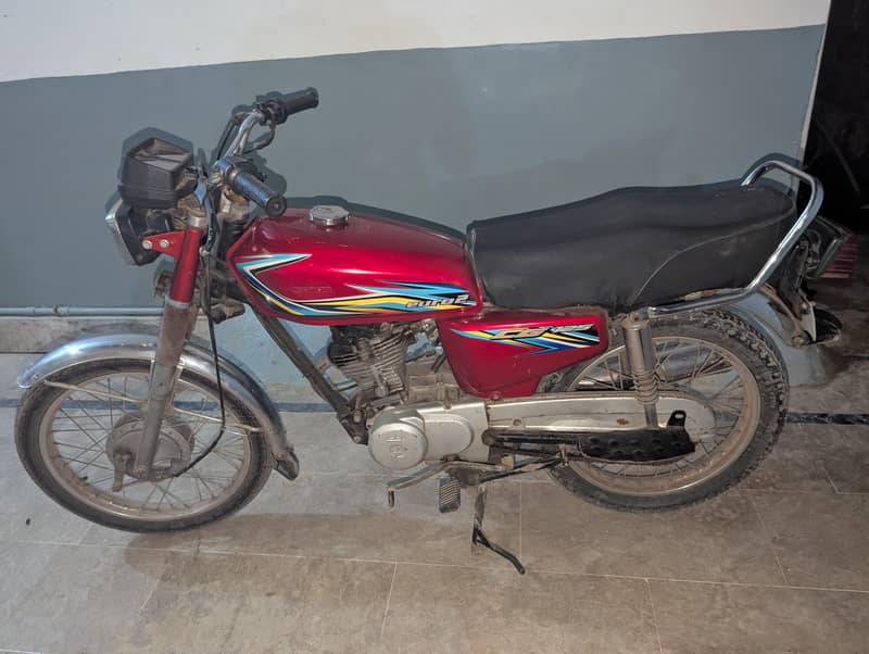Unique 125 1
