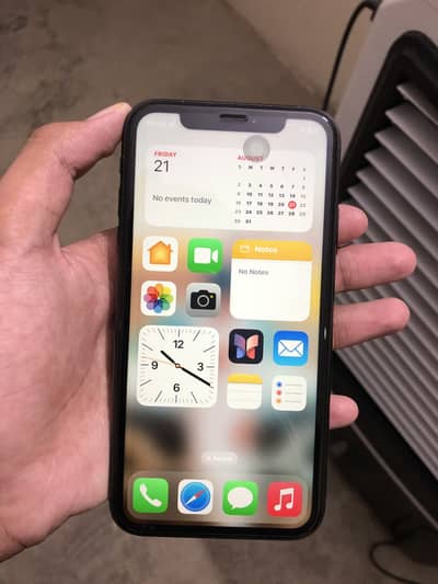 Apple iPhone XR
