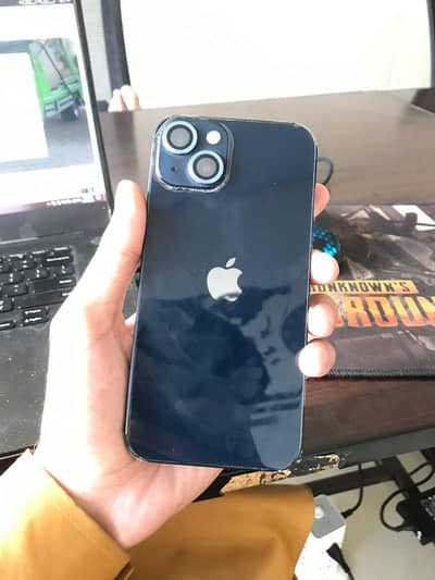 Apple iPhone 13