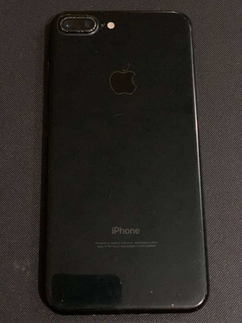 Apple iPhone 7 Plus 3