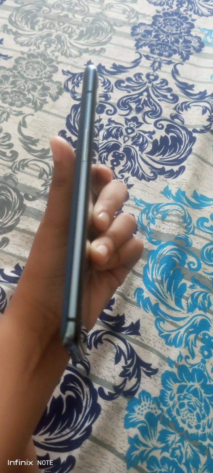 One Plus 7T 3