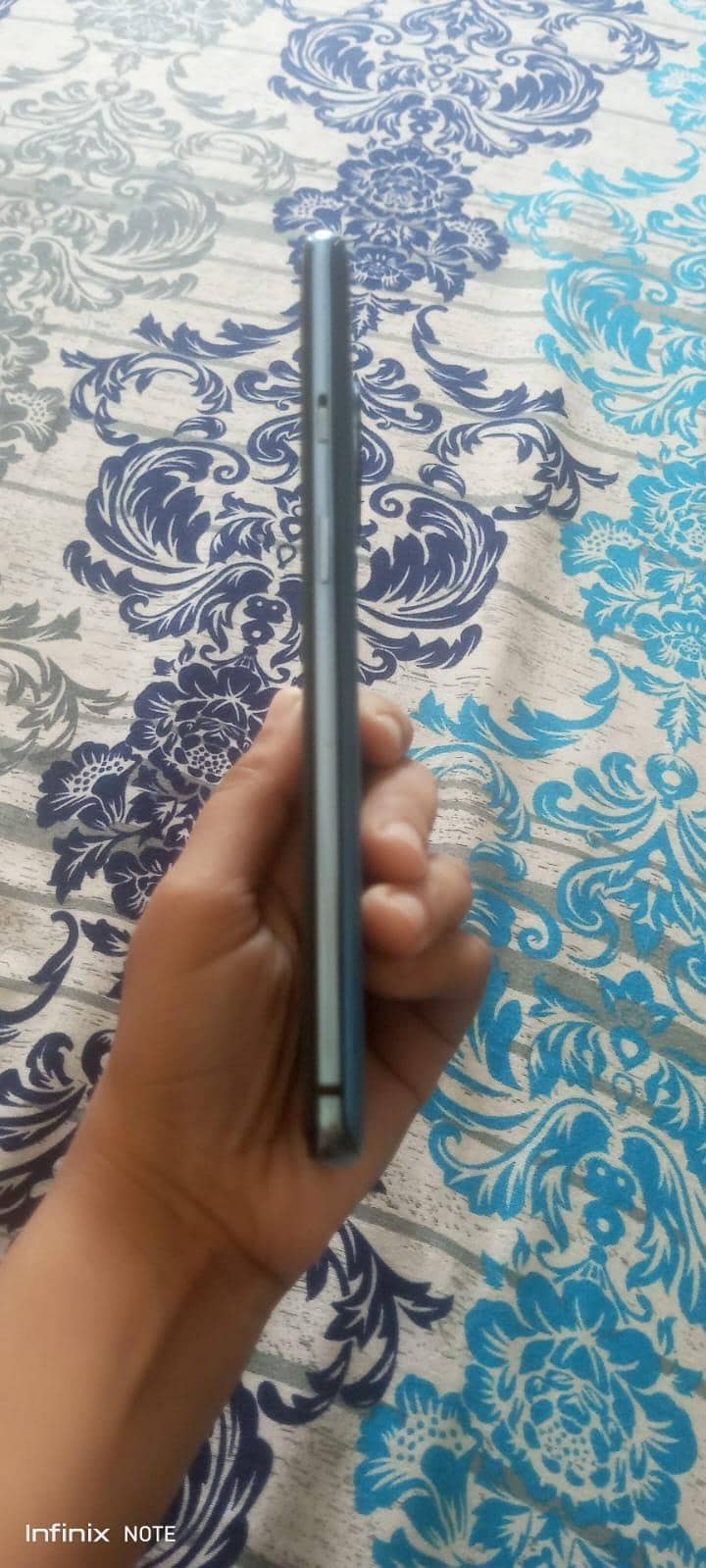One Plus 7T 4