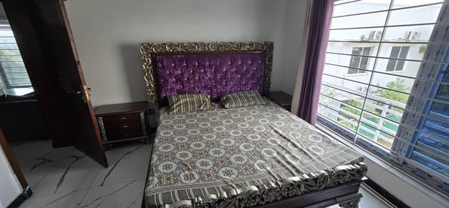king size bed