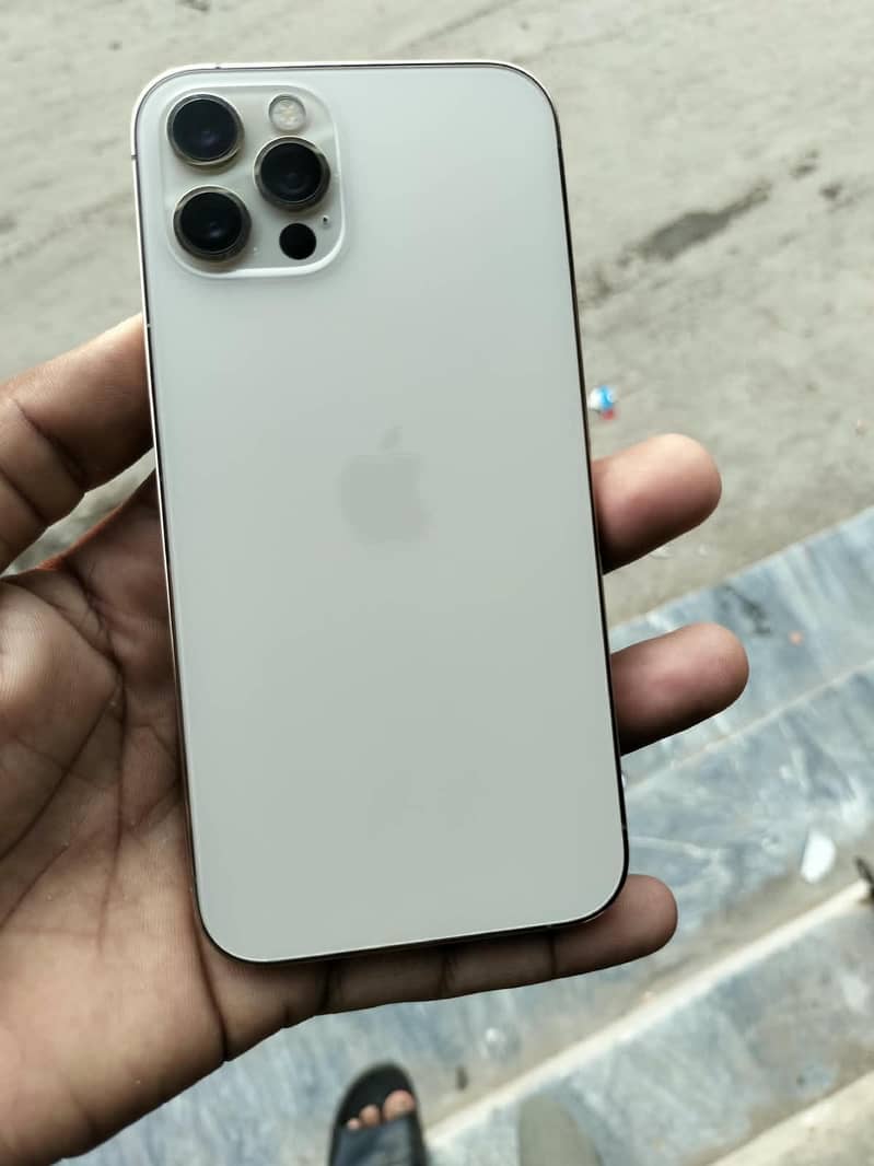 Apple iPhone 12 Pro 5