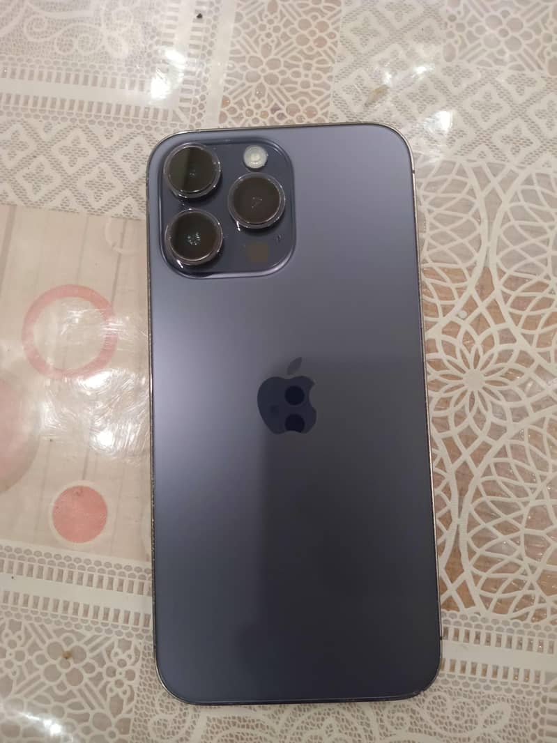 Apple iPhone 14 Pro Max 0