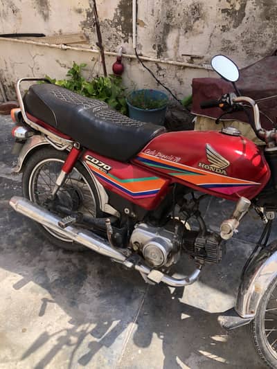 Honda CD70 2012