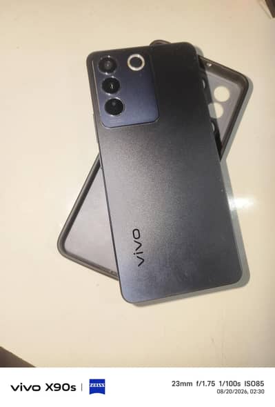 Vivo V27e