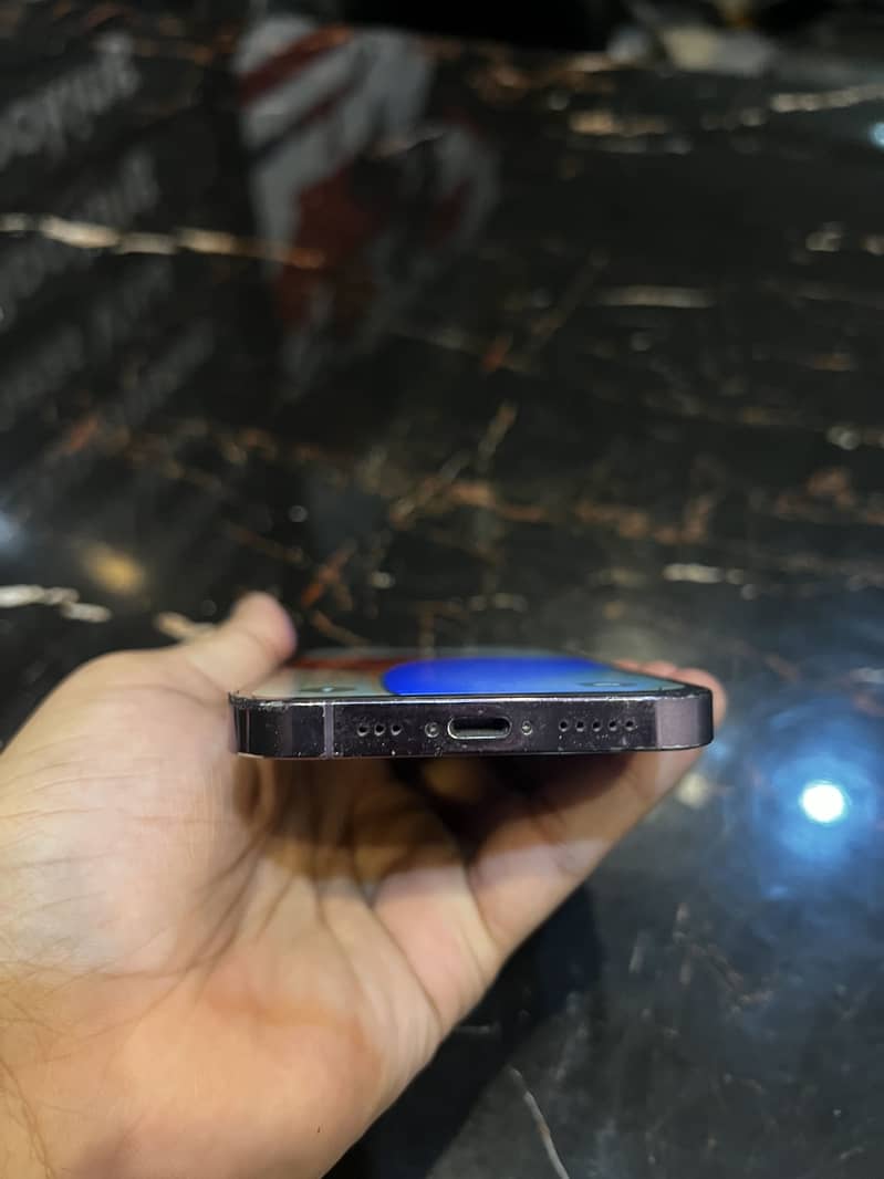 Apple iPhone 13 Pro 1