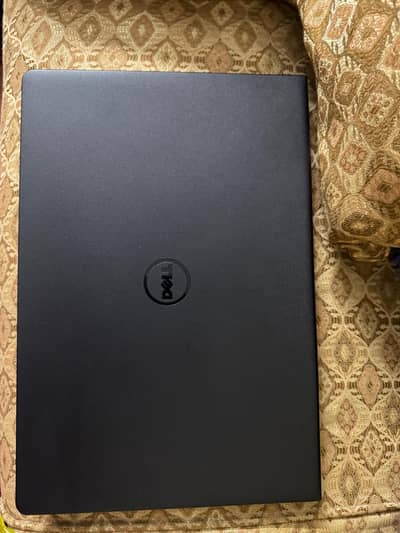 DELL inspiron 15 3000 series