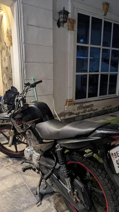 Yamaha ybr 125g