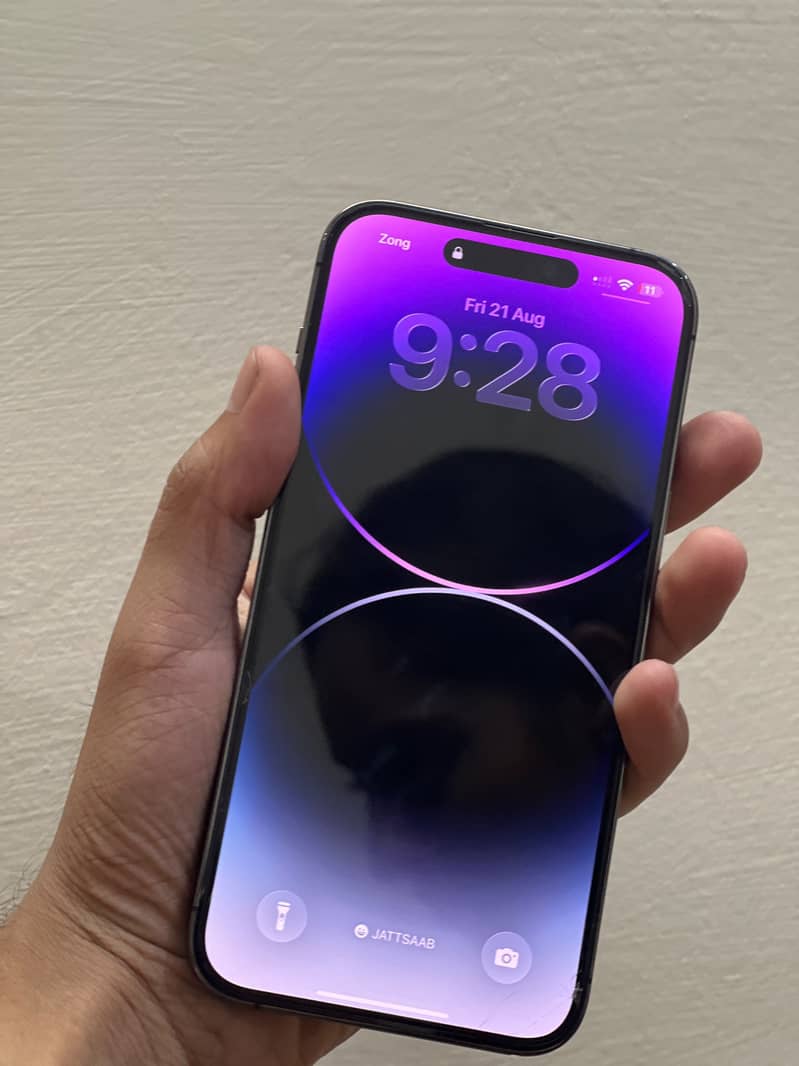 Apple iPhone 14 Pro Max 1