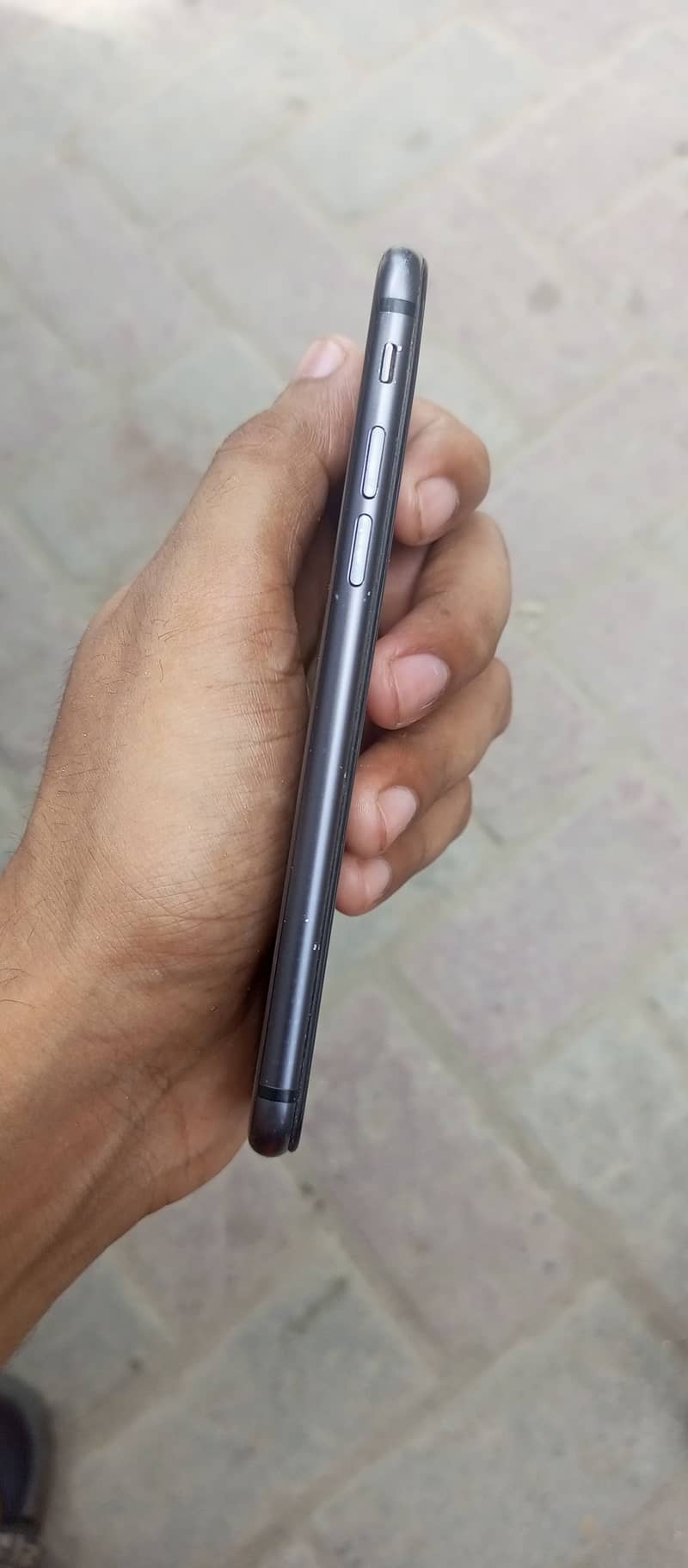 Apple iPhone 8 4