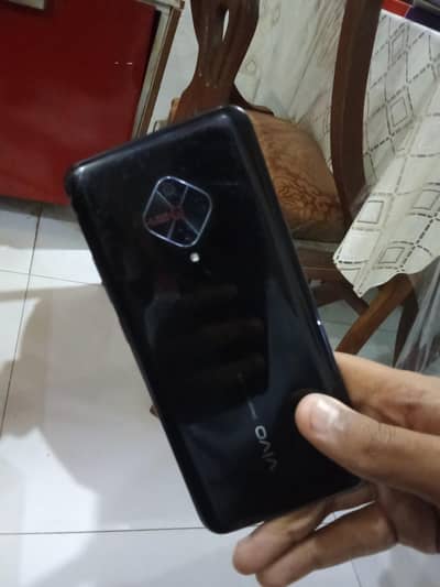 Vivo Y51