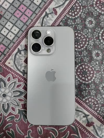 Apple iPhone 15 Pro