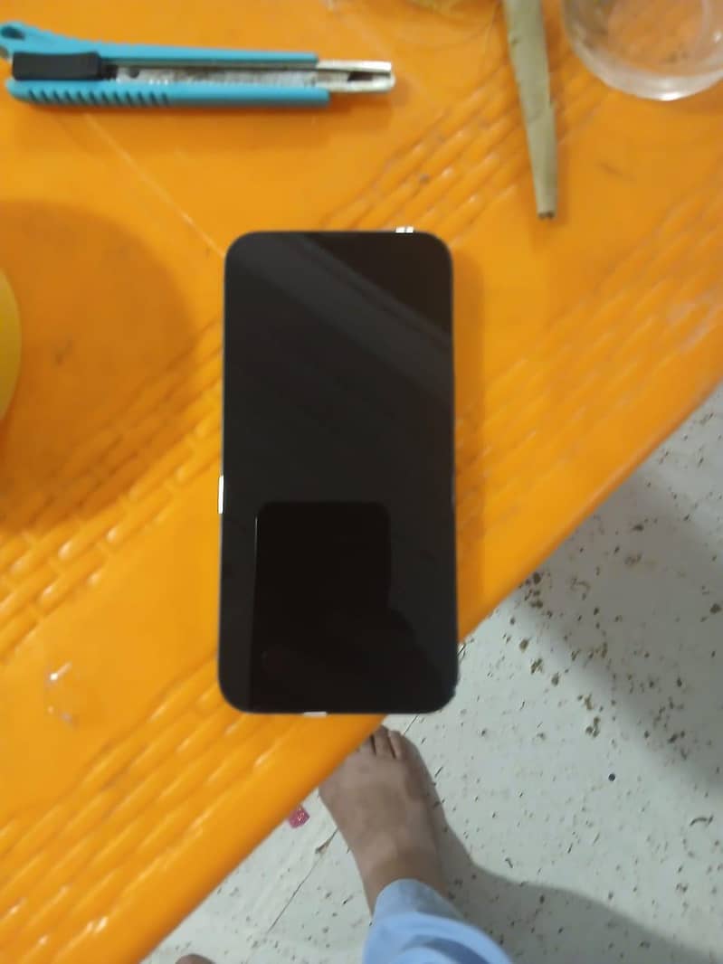 Apple iPhone 13 Pro 1