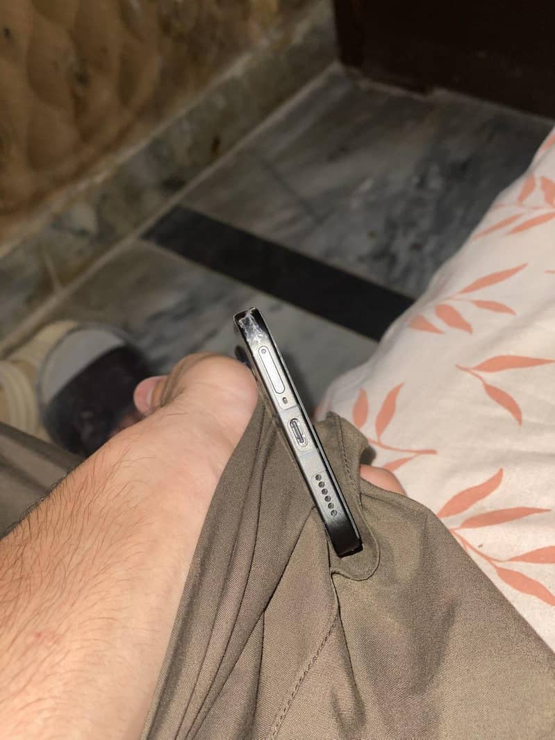Infinix Note 60 7