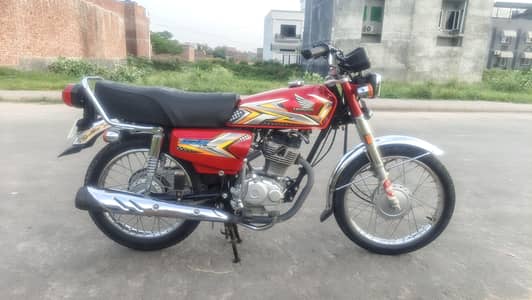 Honda CG 125 -- 2025 Model