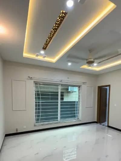 Commercial Space upper portion