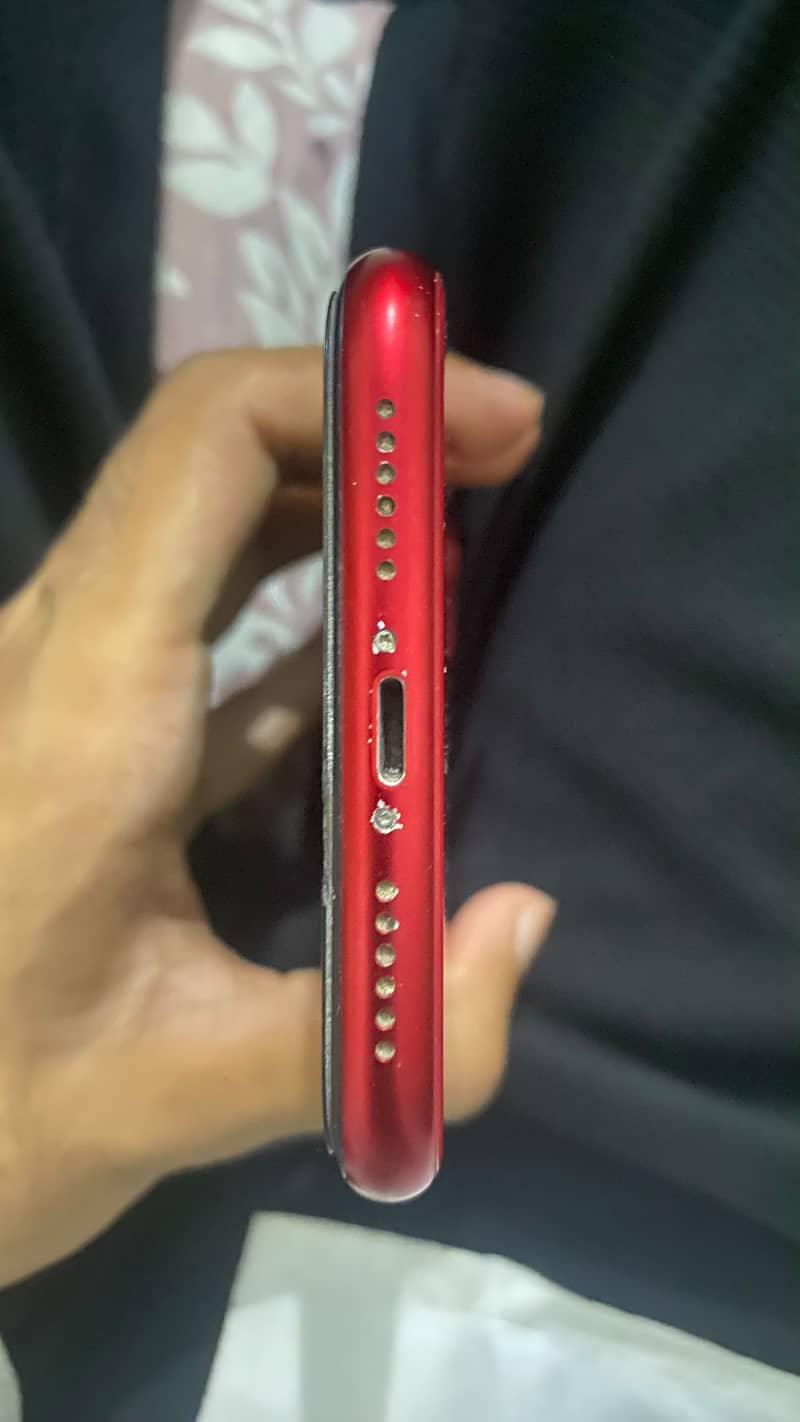 Apple iPhone 11 3