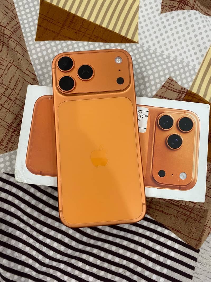 Apple iPhone 17 Pro Max 0