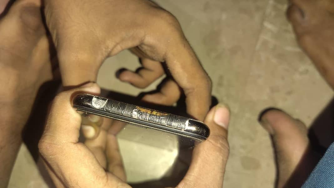 Apple iPhone X 0