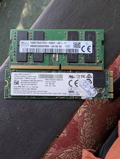 selling my 512 GB SSD and 16 GB DDR 4 RAM