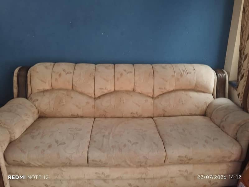 Sofa set (new condition) 2