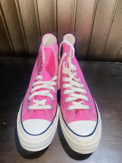 Brand New Pink Converse All Star Chuck Taylor High Tops