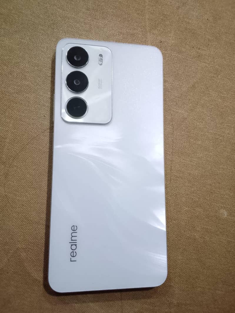 Realme C71 0