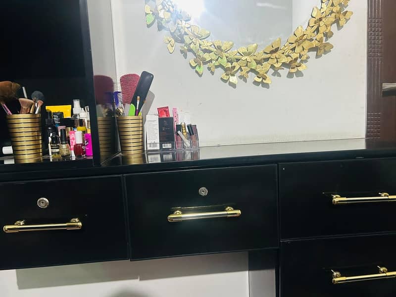 Dressing 6