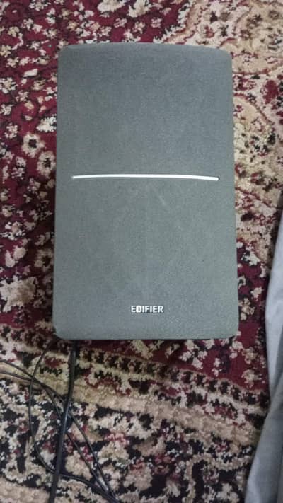 Edifier Bluetooth Speaker – Like New | Powerful Bass