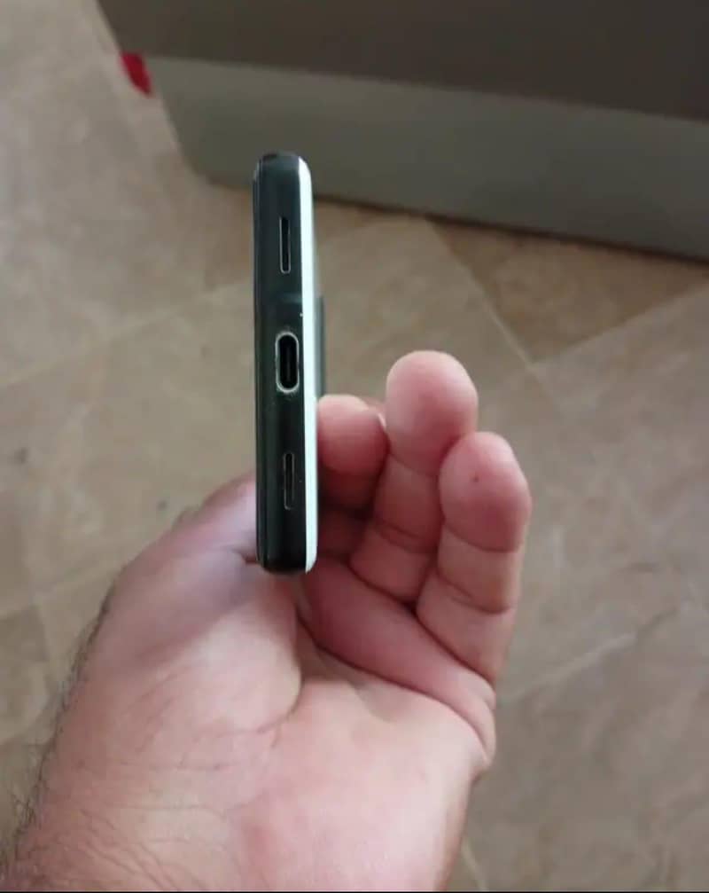 Google Pixel 6a 4