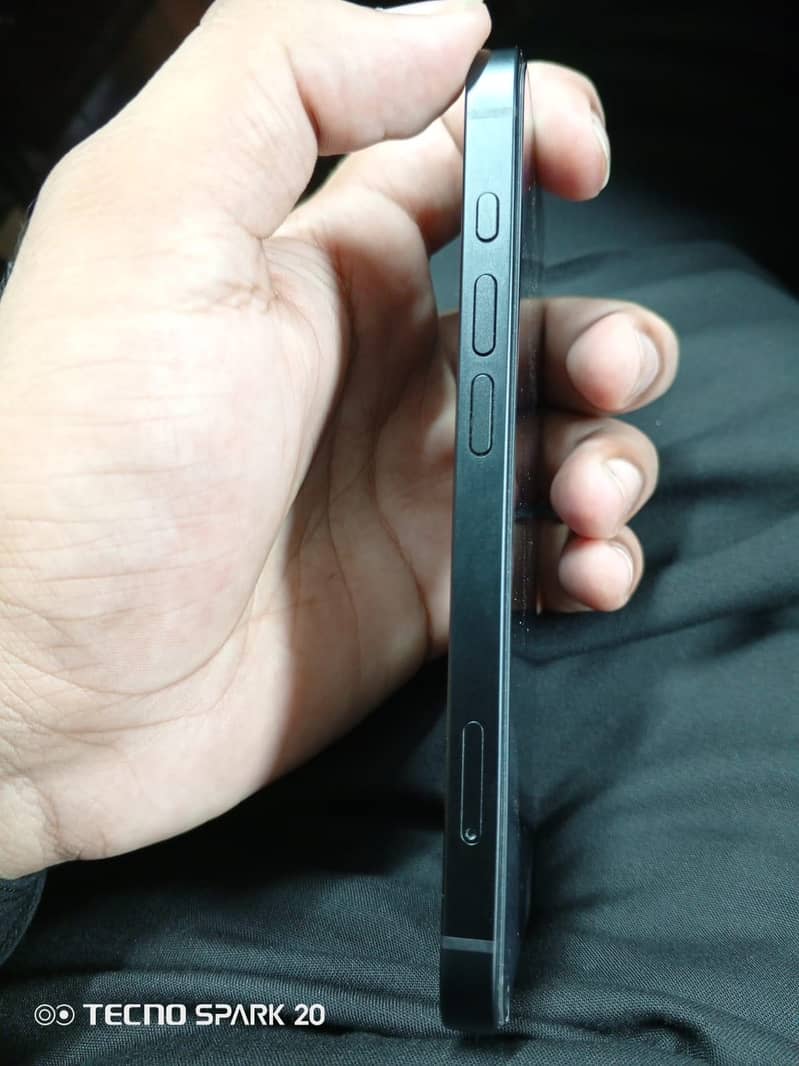 Apple iPhone 16e Bypass 1