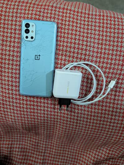 One Plus 9R