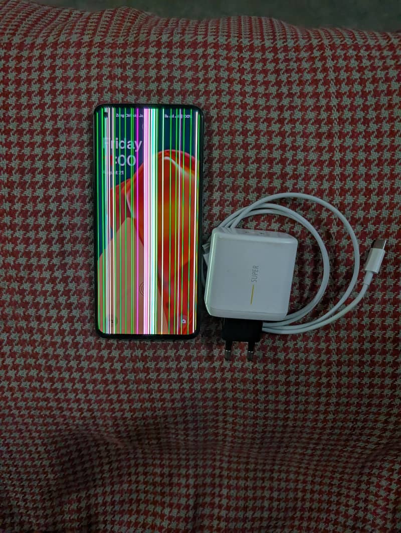 One Plus 9R 1