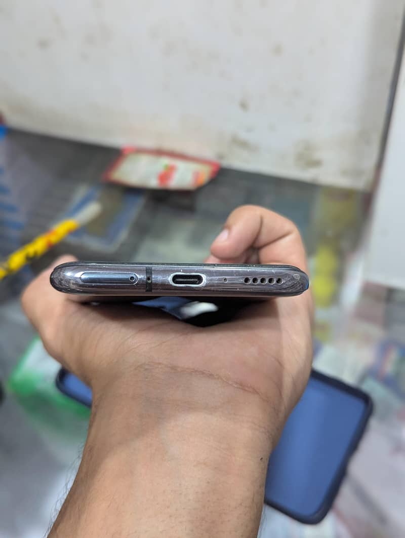 One Plus 7 Pro 4