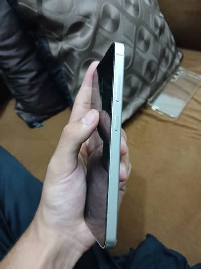 Samsung Mobile S24