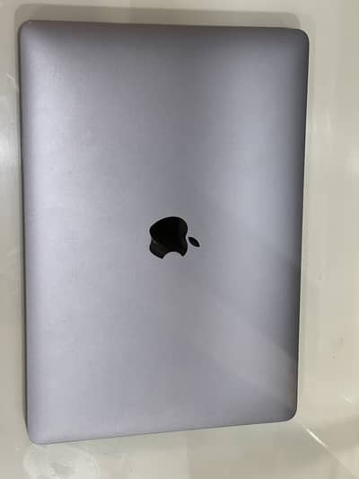 MacBook pro 2020 with fingerprint or touchbar