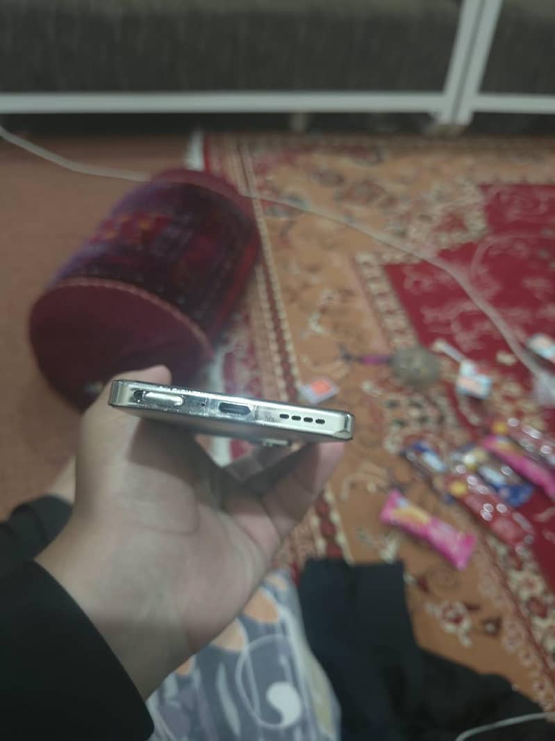 Infinix Note 40 6