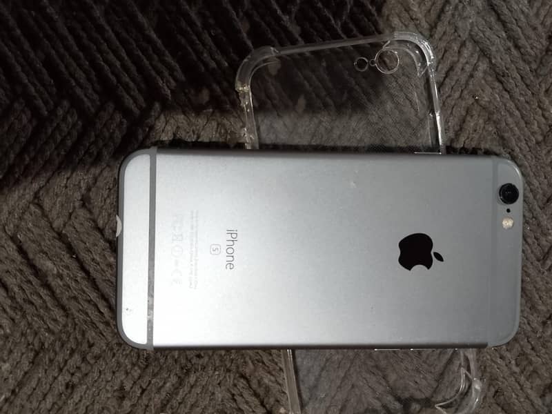 Apple iPhone 6S 2