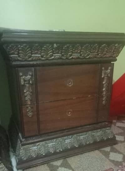devider,side tables and dressing