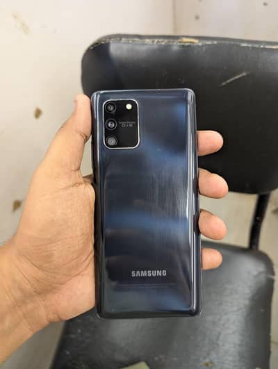 Samsung Mobile S10 Lite