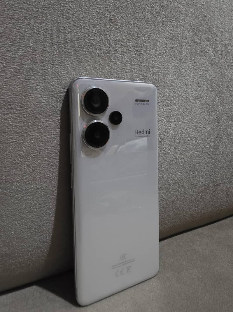 Xiaomi Redmi Note 13 Pro Plus 0