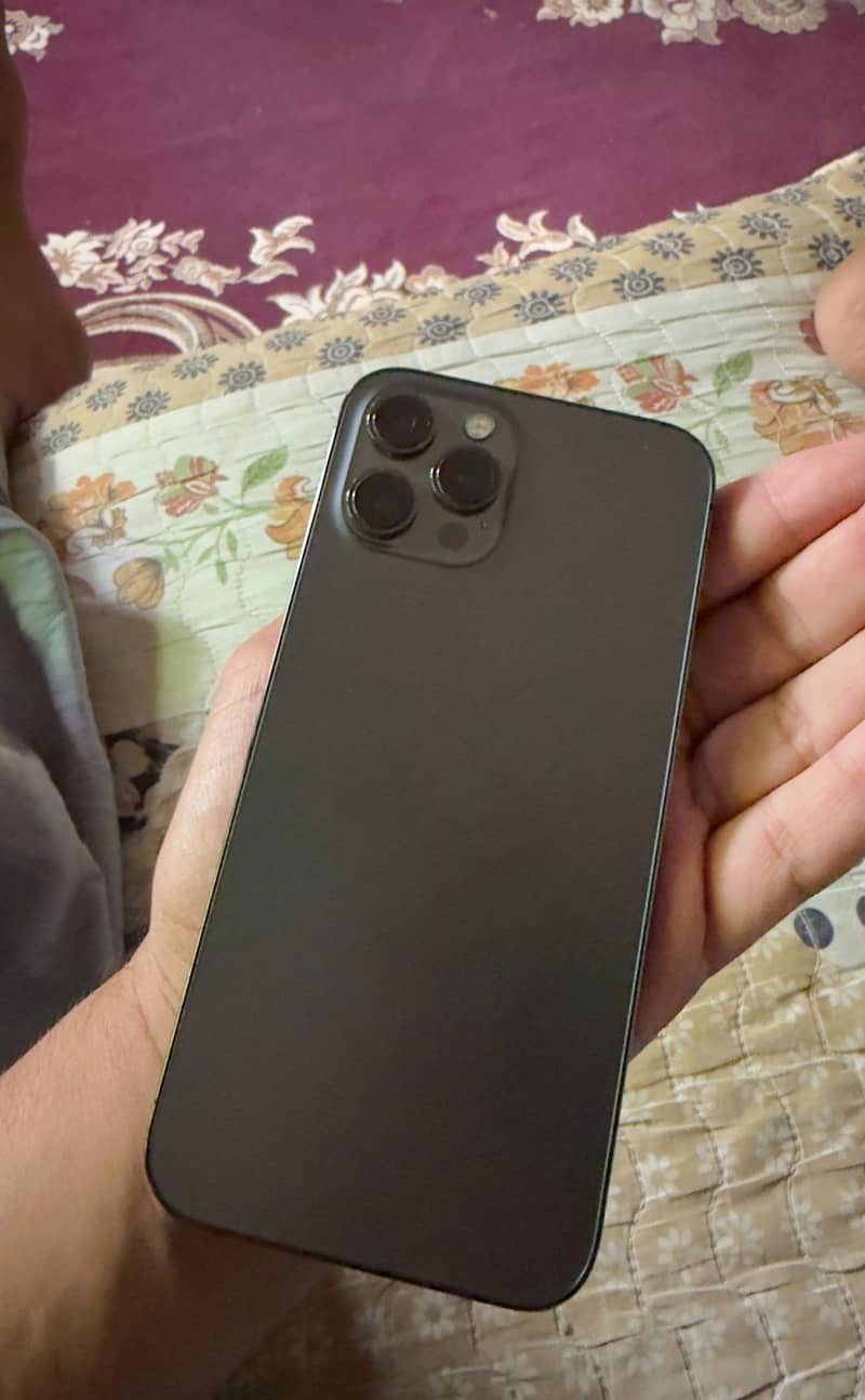 Apple iPhone 12 Pro Max 7