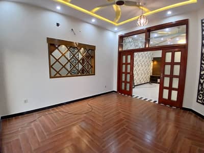 10 Marla Brand New Lower Portion Upper Portion Lock For Rant Chambali Block Bahria Town Lahore
