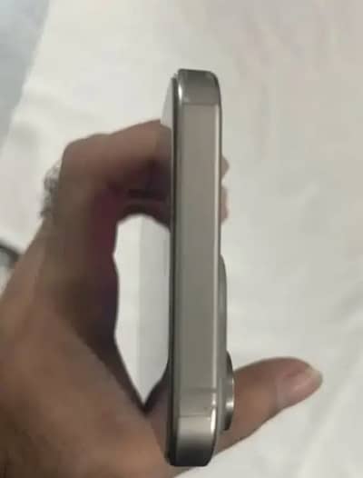 Apple iPhone 15 Pro JV