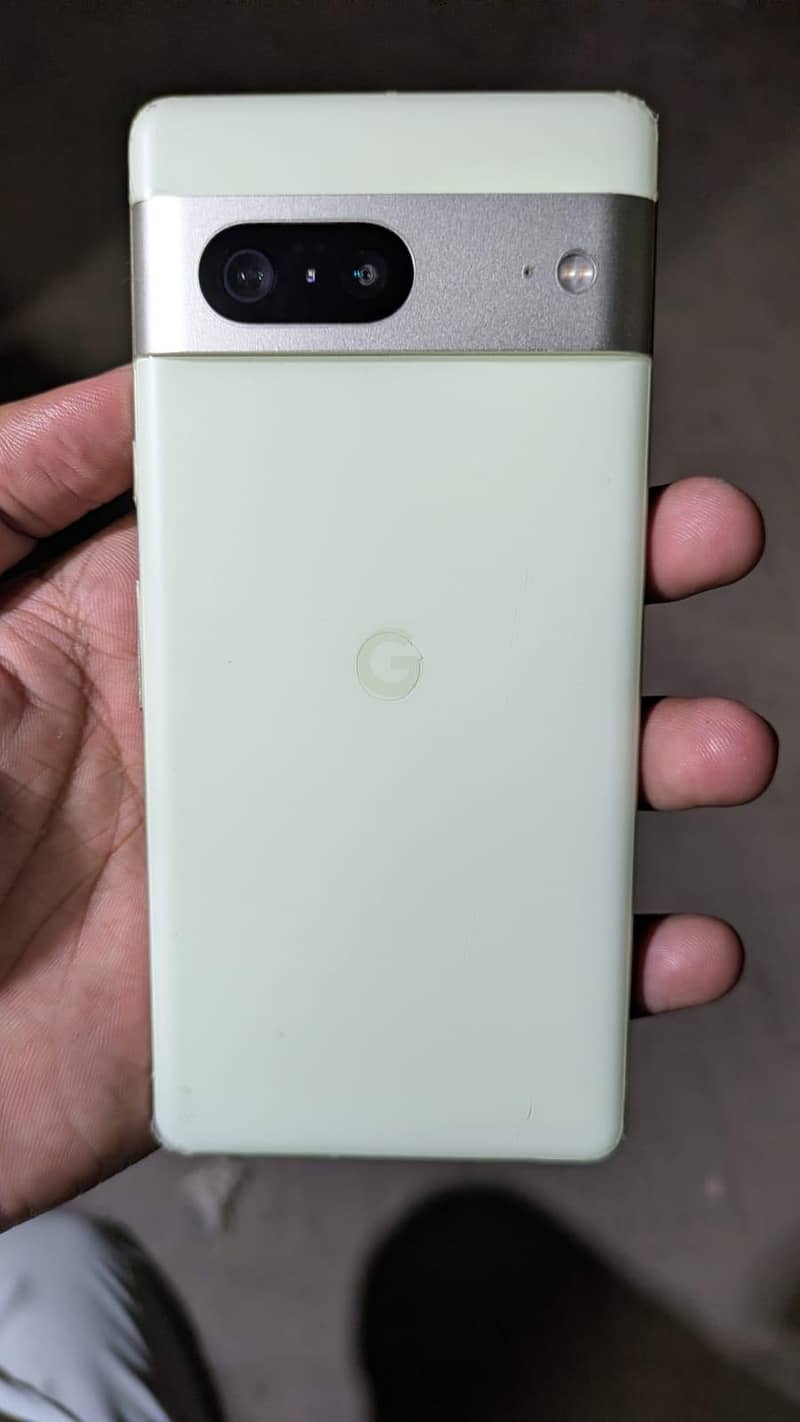 Google Pixel 7 5
