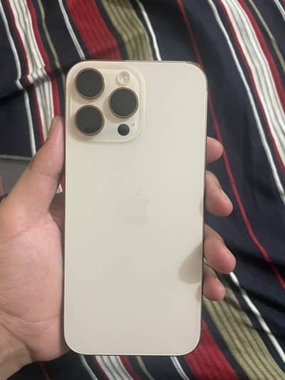 Apple iPhone 16 Pro Max